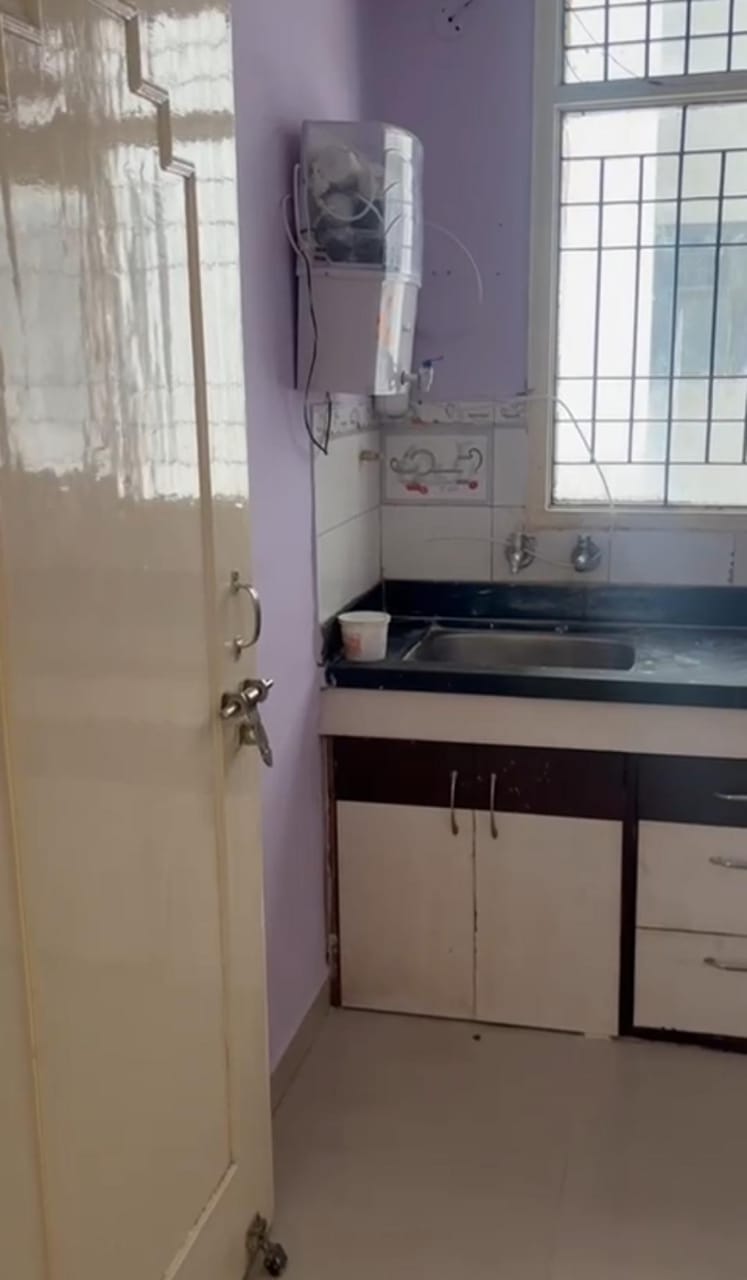2 BHK Flat for Rent in Malviya Nagar, Jaipur – Ideal Location Near JLN Marg, Eternal Hospital & Jawahar Circle-Malviya Nagar-Jaipur